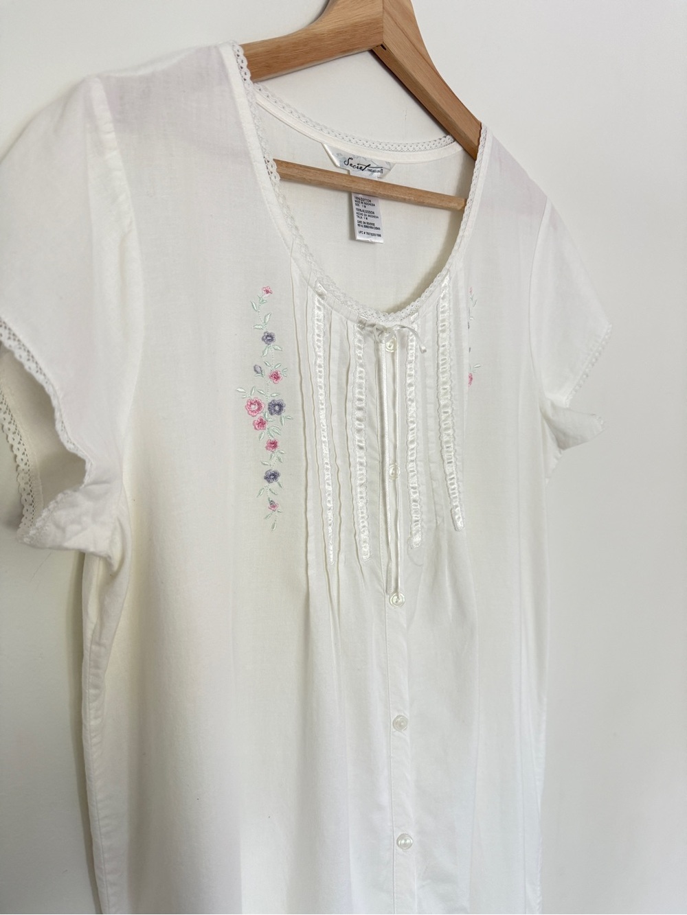 Vintage Inspired Embroidered Button Front
Midi Dress (Nightgown Dress Trend) - Picture 7 of 11